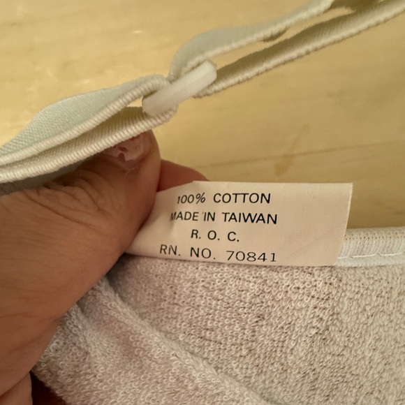 Disney Vintage 70's/80's Mickey Mouse Gang Beachy Hawaii Visor - Picture 6 of 6